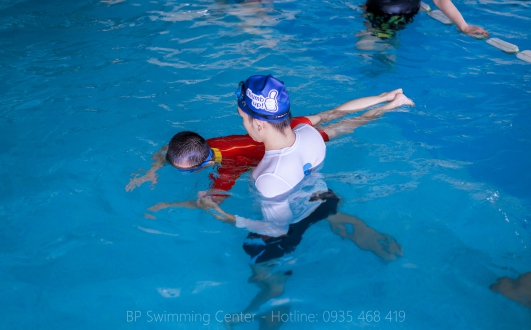 Học bơi ở Yên Bái