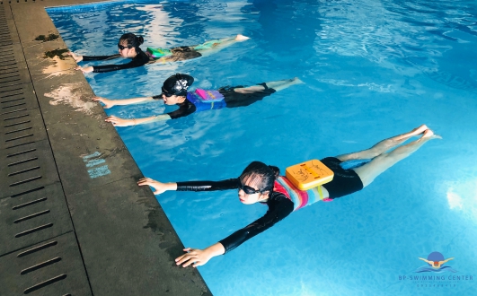 Khóa học bơi dành cho người lớn tại Đà Nẵng năm 2021 